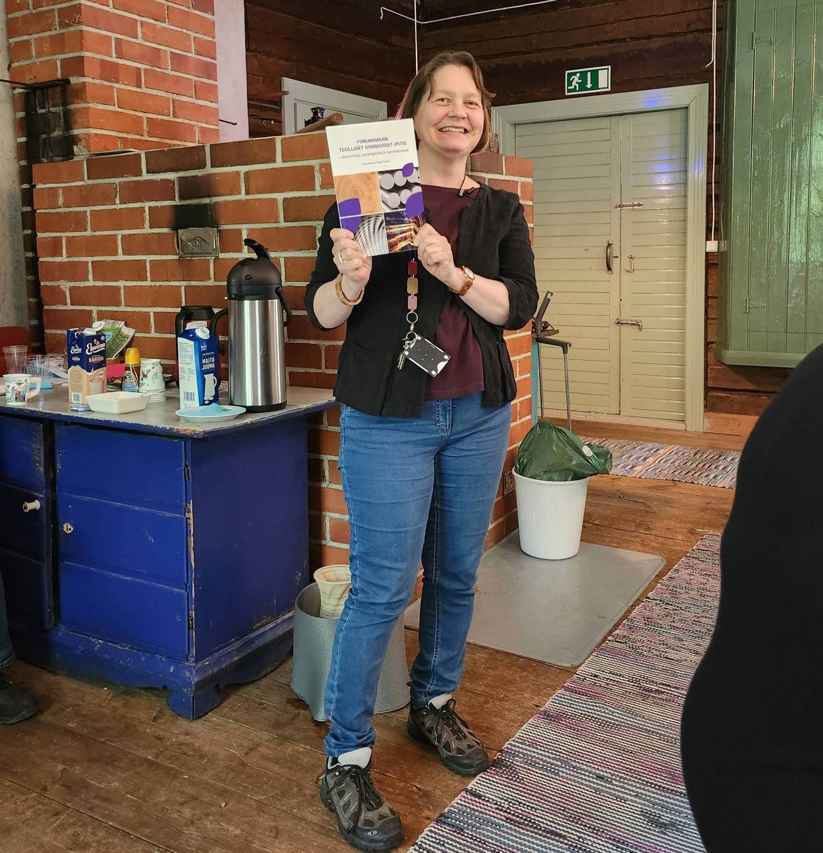 Silja Kostia esittelee PITS-hankkeen loppujulkaisua