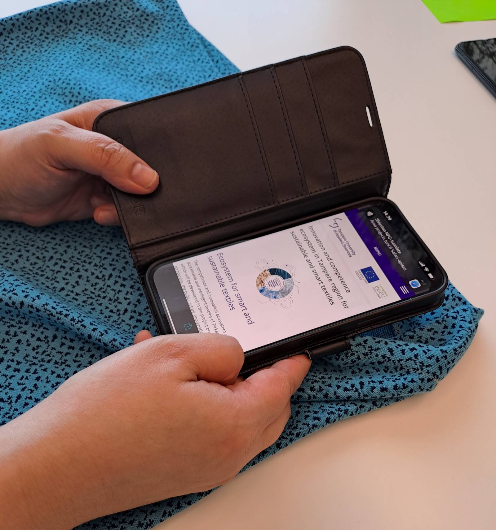 Tekstiili ja QR-koodi