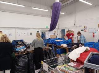 Lajittelijat työssään