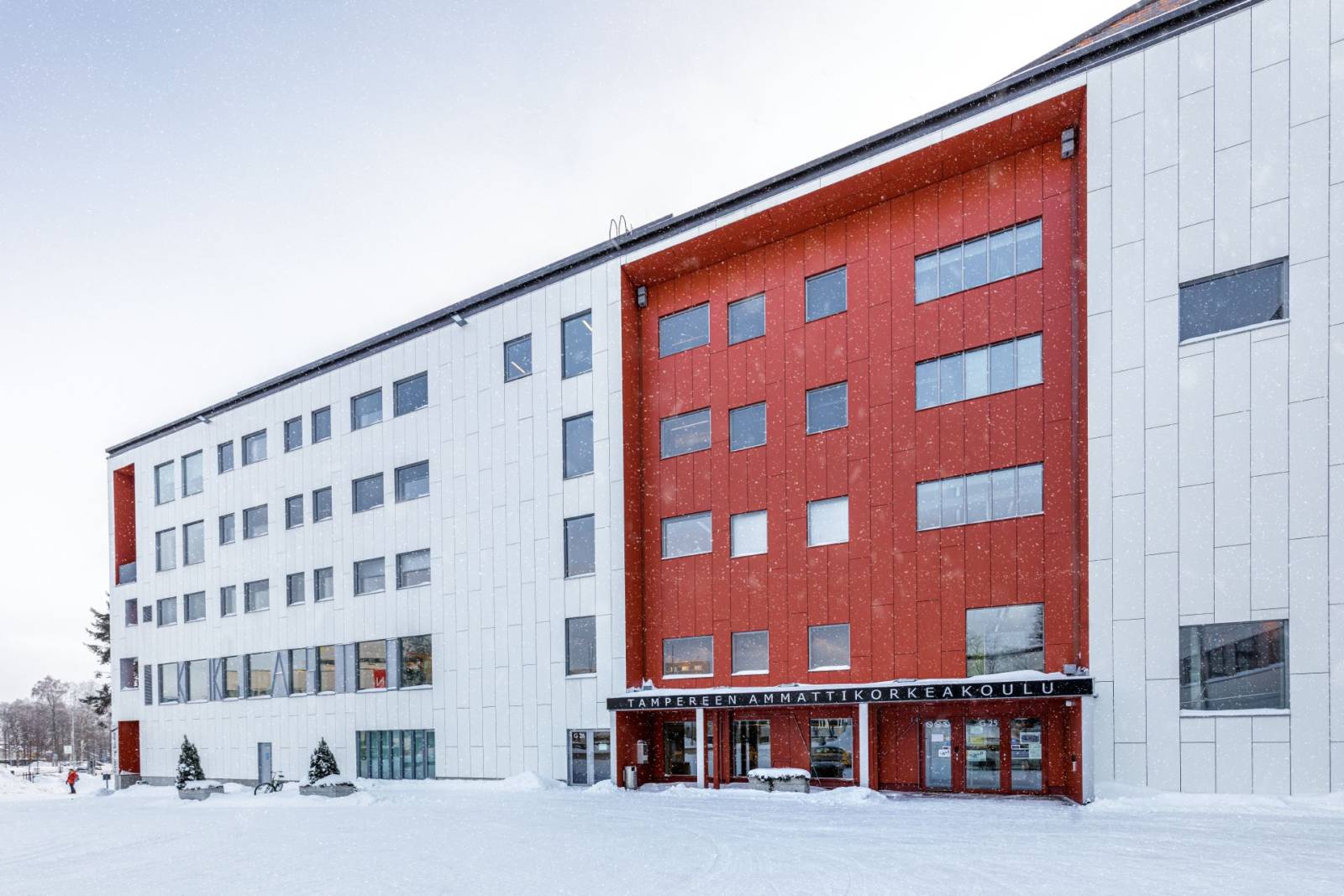 TAMK pääkampus talvella